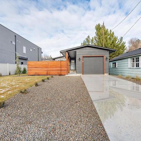 Mid Century Modern Boise-River Bungalow W/ Hot Tub Extérieur photo