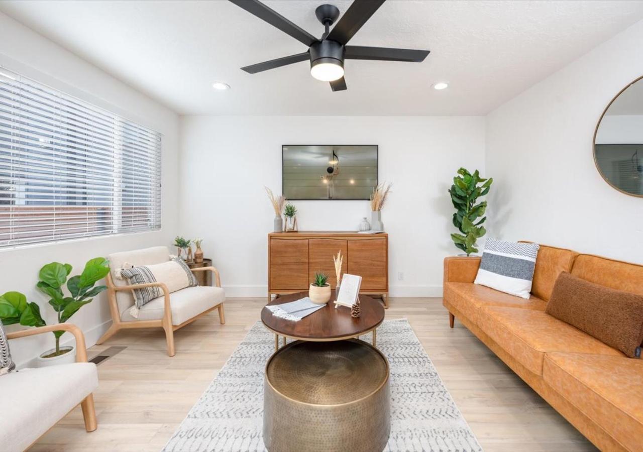 Mid Century Modern Boise-River Bungalow W/ Hot Tub Extérieur photo